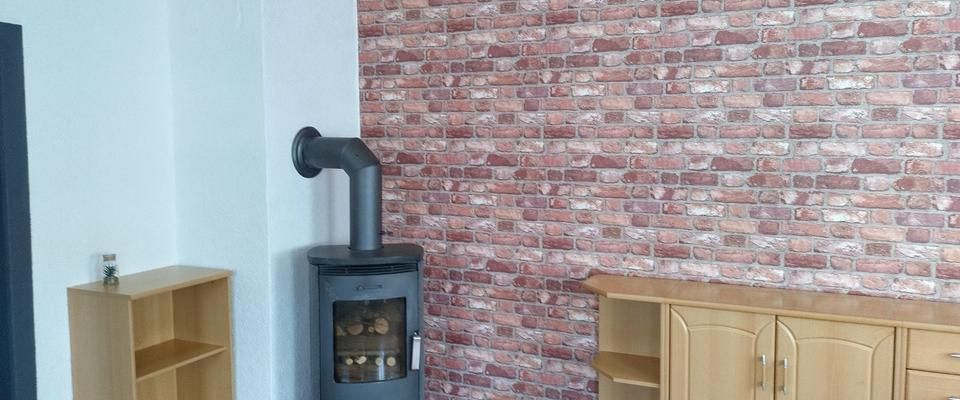 teilmöblierte Single Wohnung Apartment EBK Kamin Solar Balkon - Foto 1