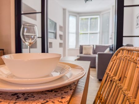 4 Bed Terraced House, Dale Street, NG2 - Photo 5