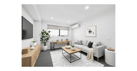 Brand New Luxury Family Home in Prime Aintree Location ! - Photo 2