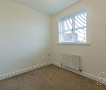 3 bedroom - Photo 1