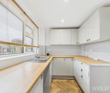 2 bedroom Flat - Millwards, Hatfield - Photo 1