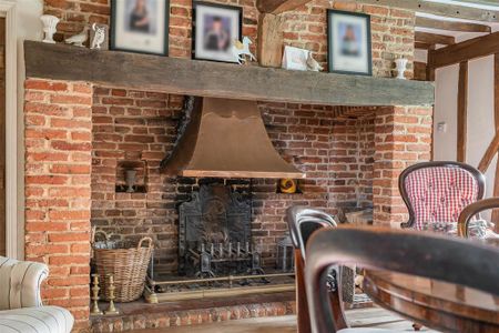 5 bedroom detached house to rent - Photo 4