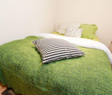Studio to rent - Photo 6