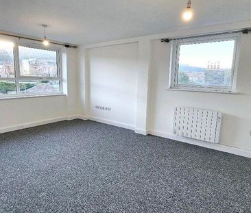 Victoria Drive, Eastbourne | One-Bedroom Flat - Photo 5