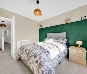 3 bedroom detached house to rent - Photo 2