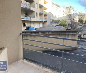 Location Appartement 1 pièce 30m² RODEZ 12000 - Photo 4