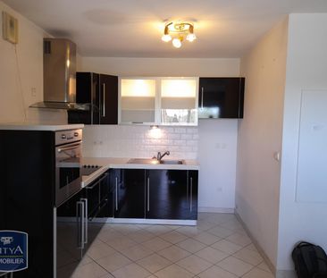 Location Appartement 2 pièces 40m² ISTRES 13800 - Photo 2