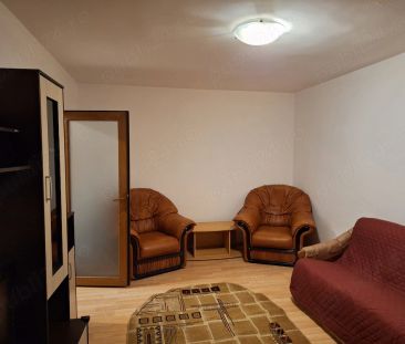 Inchiriez apartament 2 camere - Photo 3