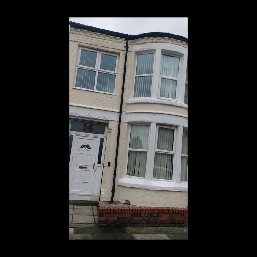 3 Bed Semi-Detached House, Londonderry Road, L13 - Photo 2