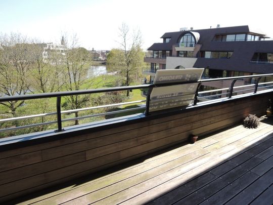 Instapklaar 2-slpk APPARTEMENT + GARAGE - Photo 1