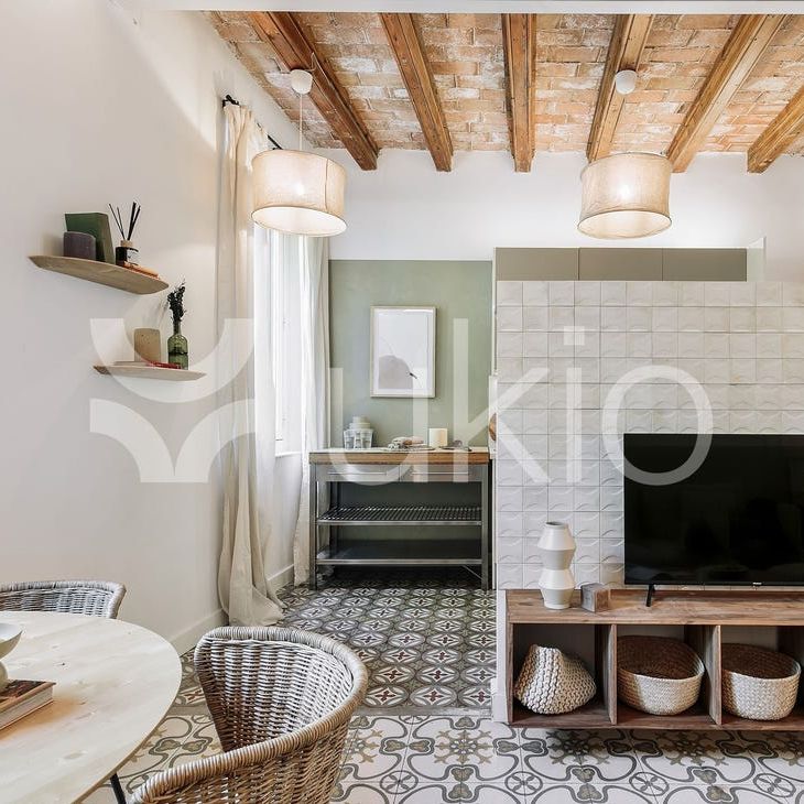 Barcelona Capital, Catalonia 08017 - Photo 1