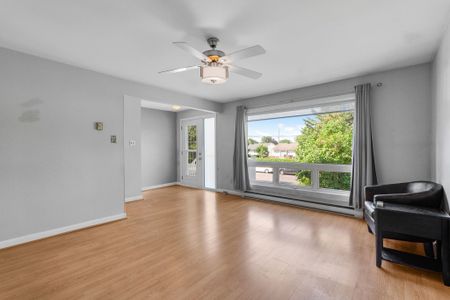 For Lease - 1111 Cholette Crescent, Orleans - Convent Glen and Area, Ontario - Photo 2