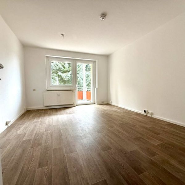 Sanierte 3-Raum-Balkonwohnung in ruhiger, sonniger Lage - Thum im Erzgebirge!!! - Photo 1
