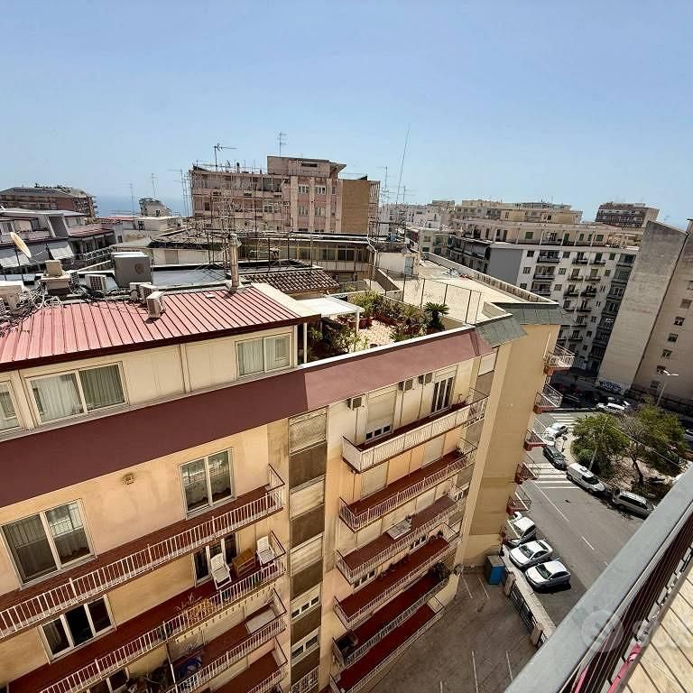 Appartamento di 155 m² con 5 locali a Catania - Photo 1