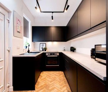 Double Room Available | Bills Inc. | #beoriginal, NG9 - Photo 4