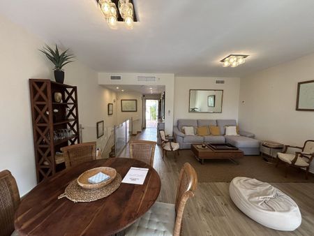 House in Nueva Andalucía, Costa del Sol - Photo 3