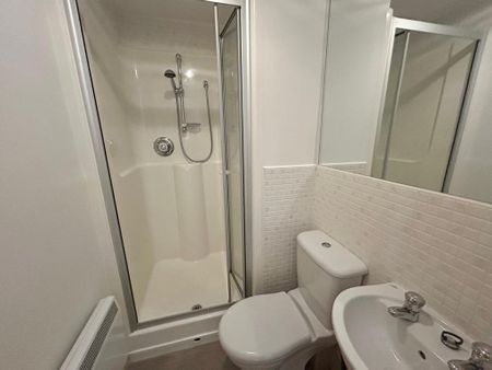 2 bedroom flat to rent - Photo 5