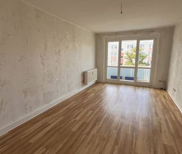 3-Raum Wohnung in Eisenhüttenstadt - 1/16129/27/67 - Photo 1