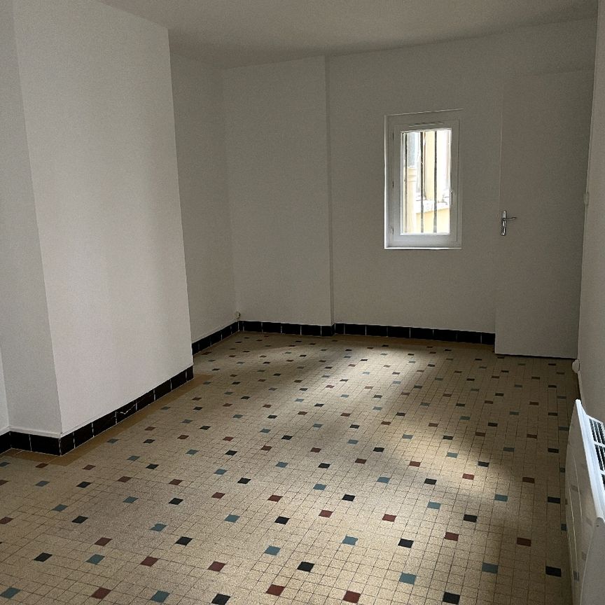 Location Appartement 3 pièces 56m² L AIGLE 61300 - Photo 1