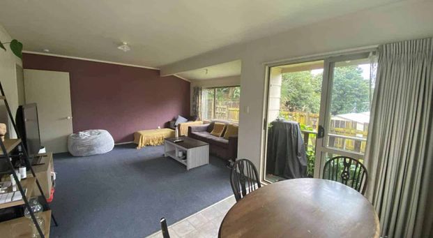 2-Bedroom Home in Greerton - Photo 1