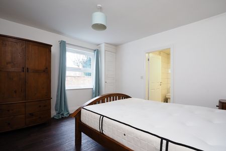 2 Bed Flat, Gorsey Road, NG3 - Photo 4