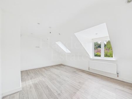 3 bedroom semi-detached house to rent - Photo 3