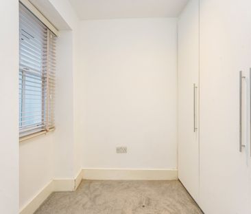 Onslow Gardens, London, SW7 flat to rent - Photo 6