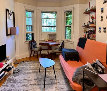 For Lease - 108 Admiral Road Unit# 1, Toronto, Ontario - Photo 1