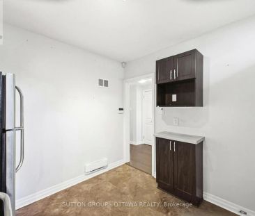 1654 ABBEY ROAD - Photo 2