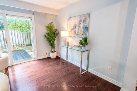 For Lease - 134 Song Meadoway N/A, Toronto, Ontario - Photo 3