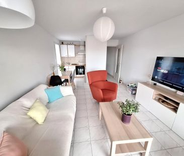 Location Appartement 2 pièces 50m² Y 80190 - Photo 2