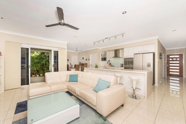 10 Hemple Street, Bushland Beach QLD 4818 - House For Rent | Domain - Photo 1