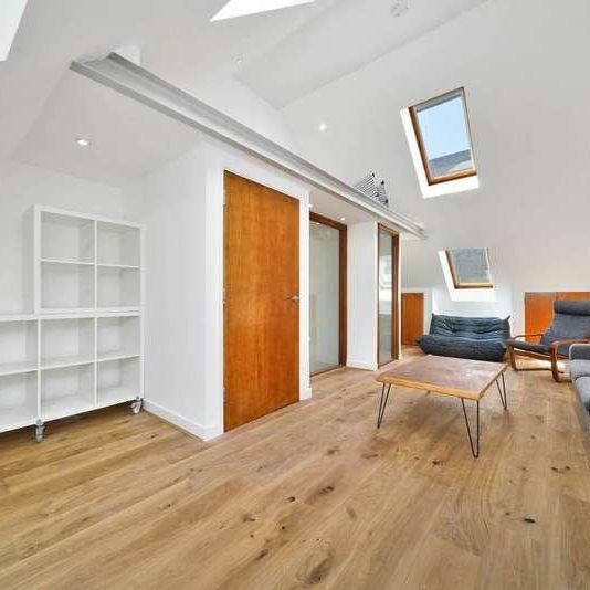 Fairclough Street, Aldgate, E1 - Photo 1