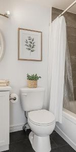 Grand 5 ½ rénové, lumineux, rangement, stationnement inclus - Photo 4