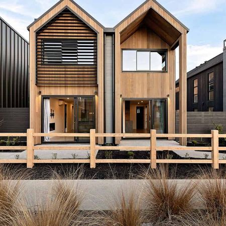 2 Bed, 2 Bath Townhouse with Garage! - Photo 4