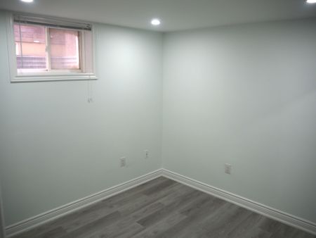 For Lease - 8 Knowles Street Unit# BSMT, Hamilton, Ontario - Photo 4