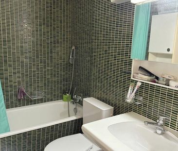 Grosszügige 3.5-Zimmerwohnung mit 2 Balkonen - Photo 5