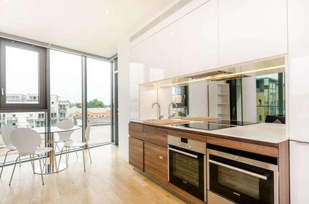 Eastfields Avenue, London, Wandsworth, SW18 - Photo 4