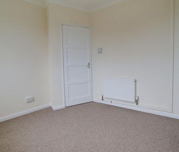2 bedroom maisonette to rent - Photo 5