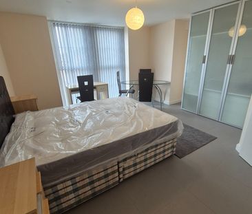 Room in a Shared House, Tetlow Church, L4 - Photo 2