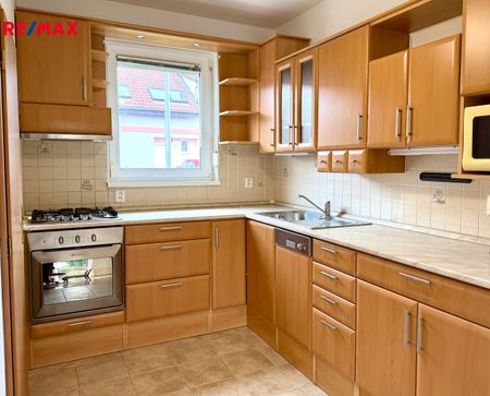 Pronájem domu 138 m², Praha 9 - Satalice - Photo 5