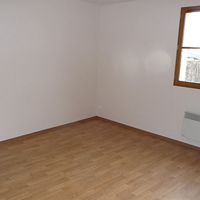 Location appartement 4 pièces, 80.00m², Lamotte-Beuvron - Photo 1