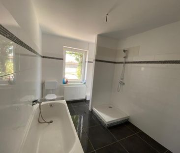 ✅ Sanierte 4-Raumwohnung - Große Küche und Großes Bad mit Fenster - Photo 6