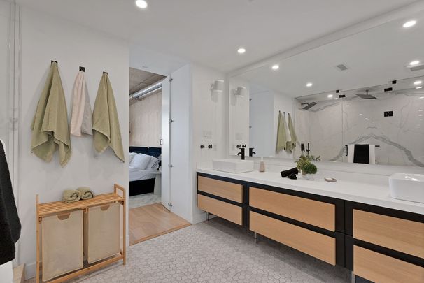 For Lease - 42 Camden Street, Toronto, Ontario - Photo 1