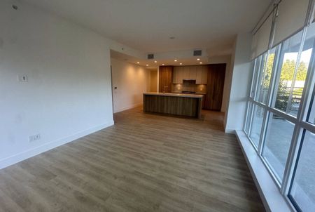 202-2385 Emery Court, North Vancouver - Photo 3