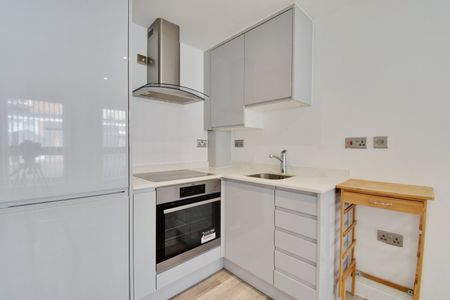 1 bedroom apartment to rent - Photo 2