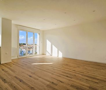 Location Appartement 2 pièces 49m² ROYAN 17200 - Photo 1