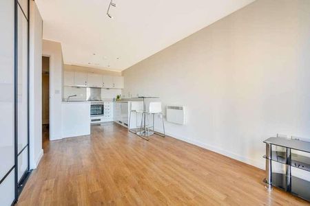 Guildford Road, Woking, GU22 - Photo 2