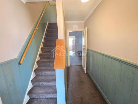 4 bedroom terraced house to rent - Photo 3