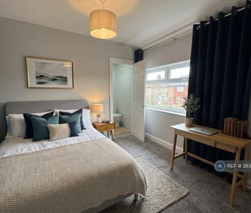 3 bedroom terraced house to rent - Photo 2